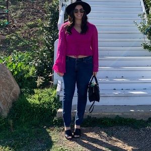 Gorgeous Fuscia Cinched Flowy 1.State Top-Small